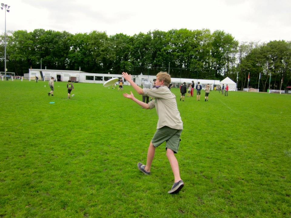 Sint-Martinus den XIIde - Frisbee Initiatie 2013